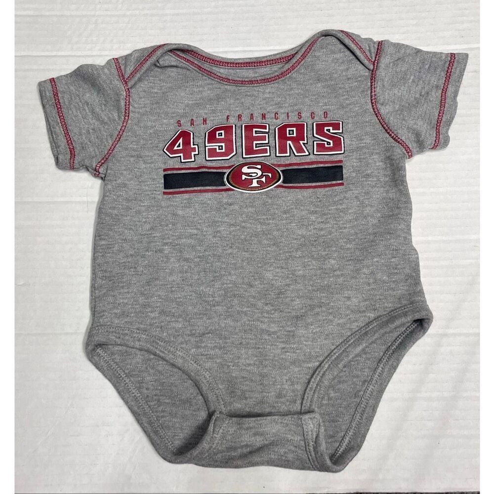 Team Apparel Gray SF 49ers Bodysuit Boys Size 12 Months